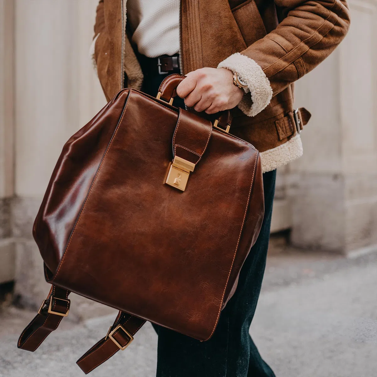 Time Resistance Herren Rucksack aus Leder - Handgefertigt in Italien - 100% Lederrucksack - Vintage Rucksack Damen und Herren