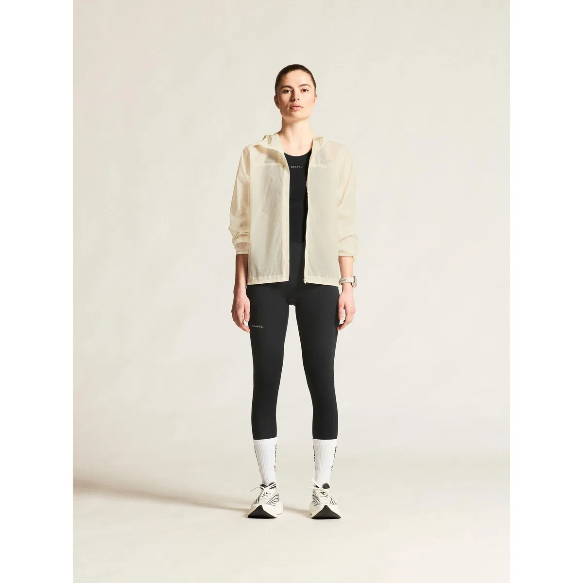 EAN Damen Hypervent Light Windjacke