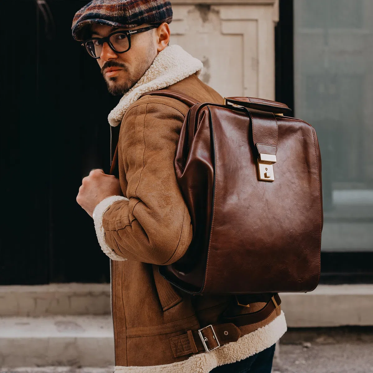 Time Resistance Herren Rucksack aus Leder - Handgefertigt in Italien - 100% Lederrucksack - Vintage Rucksack Damen und Herren