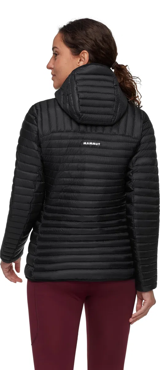 Mammut Damen Broad Peak Light in Hooded Jacket Women Jacke (1er Pack)